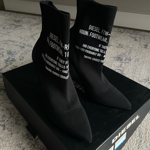 DIESEL D-SLANTY HAB High-heel sock boots with TPU heel - Picture 6 of 7